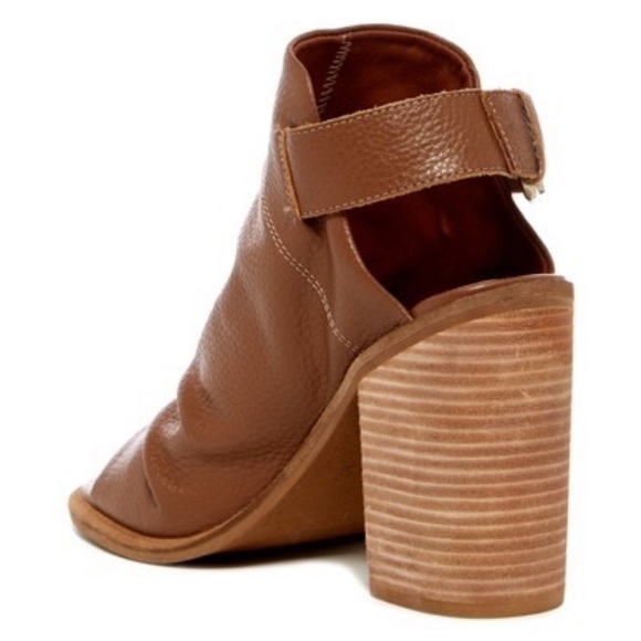 Cognac Mason Leather Block Heel Peep Toe Bootie - Picture 4 of 4